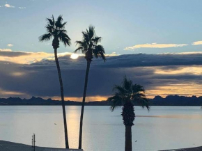 Stairway To Heaven At Havasu Lake 3BD 3BA Home